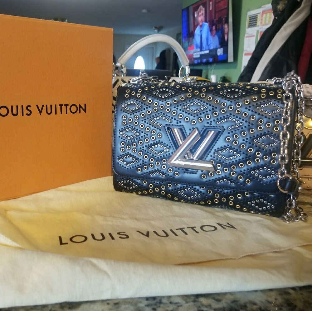 Limited Edition Louis Vuitton Twist MM Eyelet bag